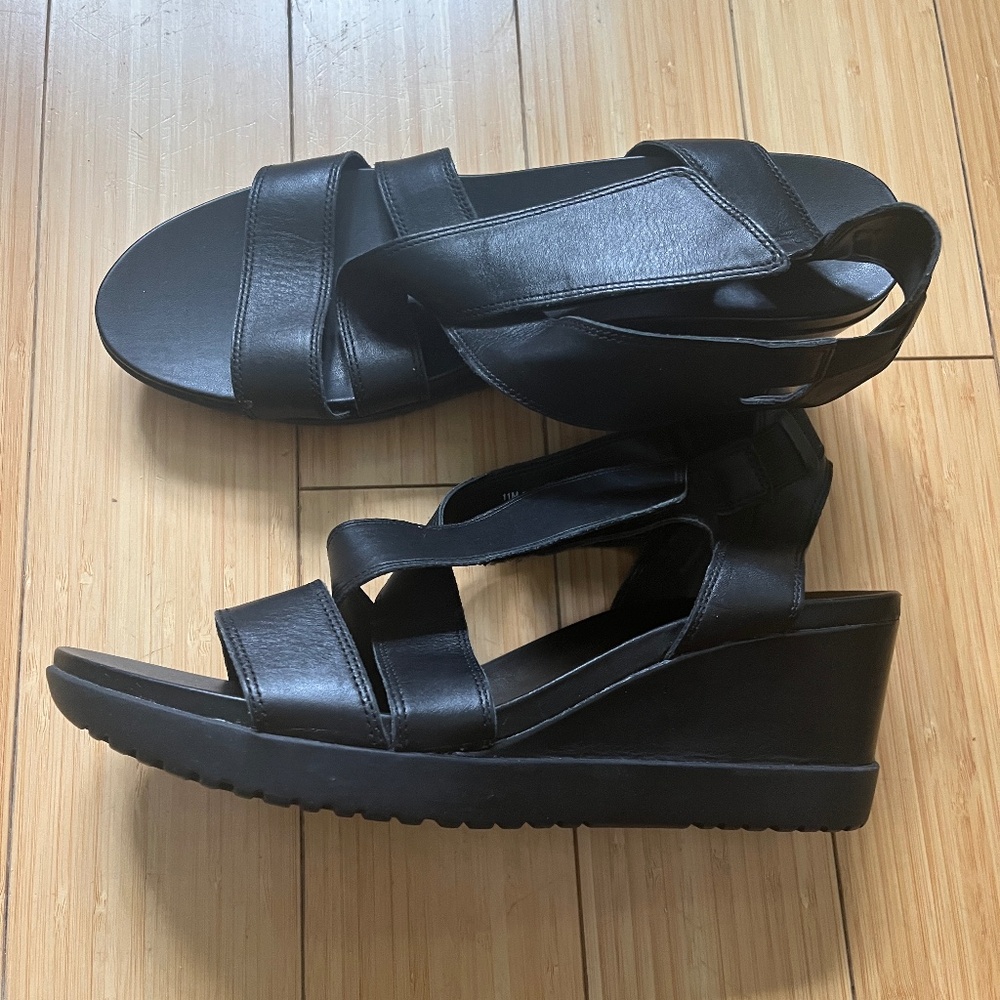 SPRING CLEANING SALE! NEW Aerosoles Bloom Wedge, W's 11